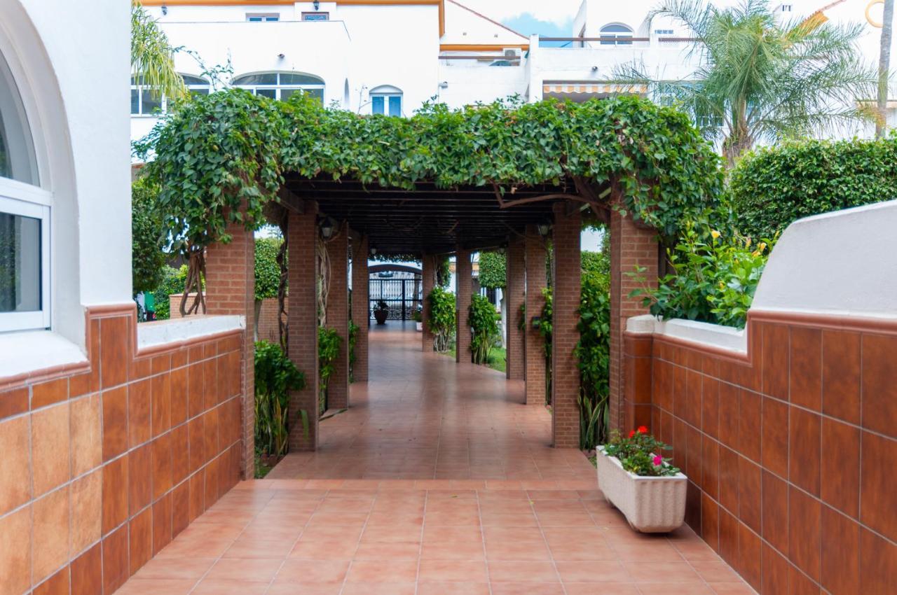 Ketan Suite Nadales Malaga Exterior photo